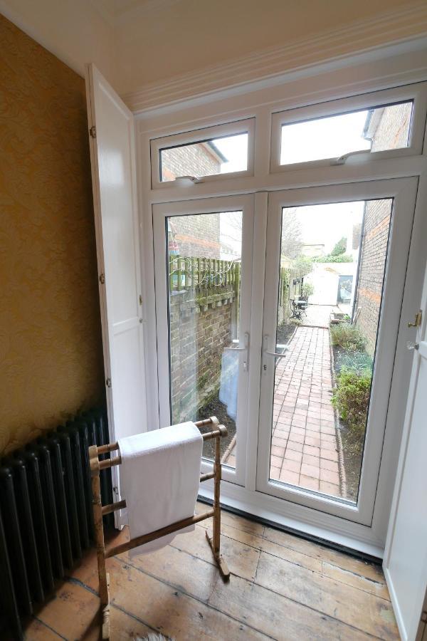 Quirky Spacious Ground Floor Victorian Garden Flat Worthing Dış mekan fotoğraf